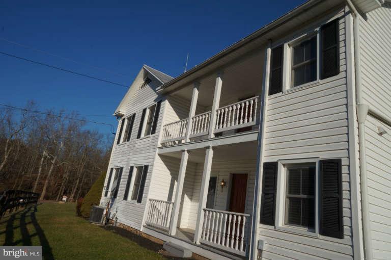 501 Gardners Road Cross Junction, VA 22625 - Photo 6 of 25 Exterior (General)