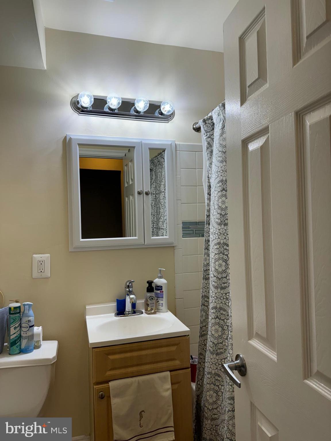 1009 Chillum Road, Unit 210 Hyattsville, MD 20782 - Photo 18 of 24