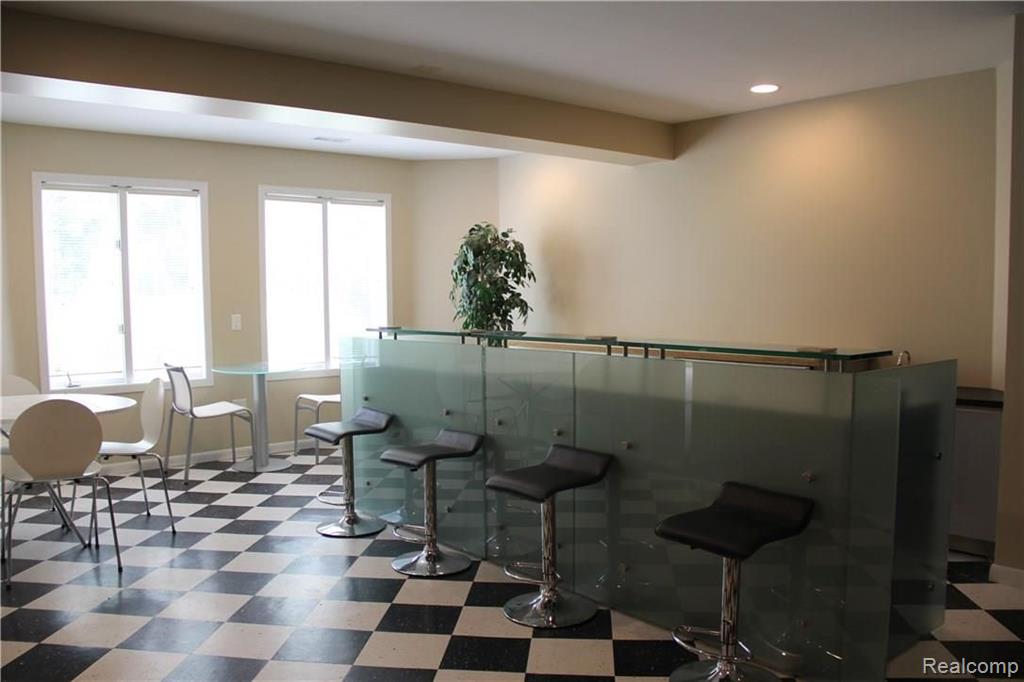 2016 Reagan Drive Rochester Hills, MI 48309 - Photo 21 of 35