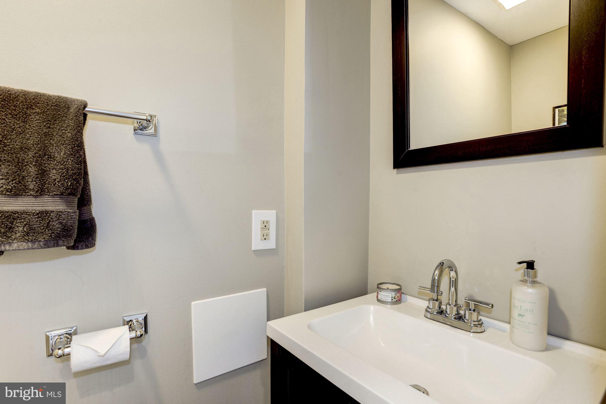 2041 Rosedale Street Northeast Washington, DC 20002 - Photo 9 of 20 Half bath