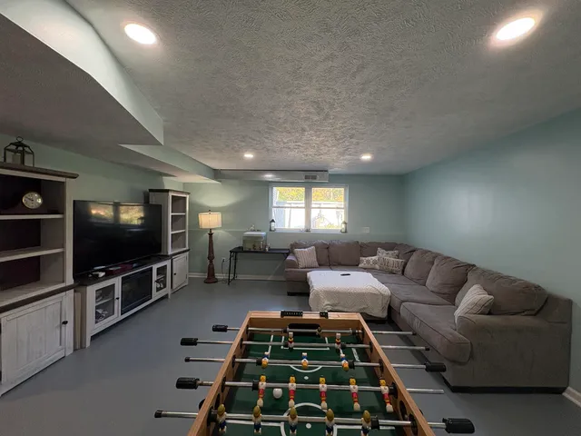 $399,900 | 3819 Hare Lane, Dorr, MI 49323