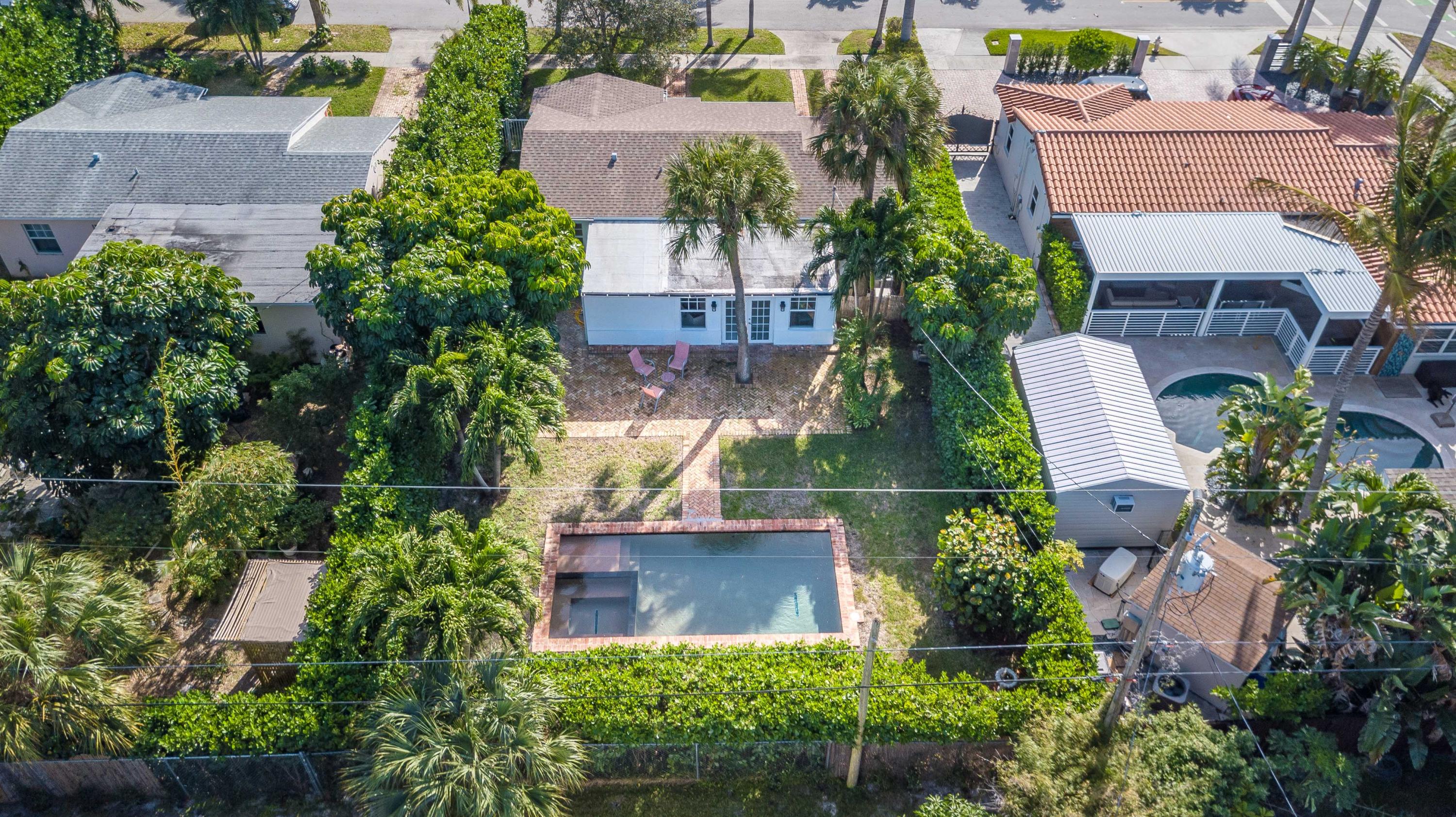 255 Pilgrim Road West Palm Beach, FL 33405 - Photo 19 of 19 Aerial