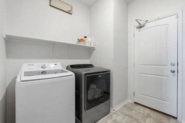 $2,250 | 13812 Virtue Street, Manor, TX 78653