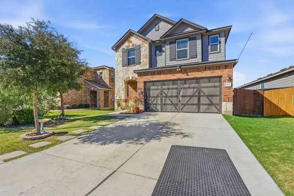 $2,100 | 13812 Virtue Street, Manor, TX 78653