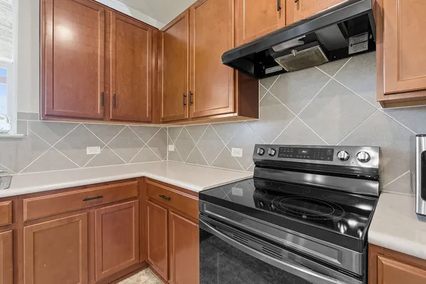 $2,100 | 13812 Virtue Street, Manor, TX 78653