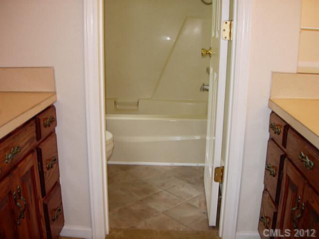 5619 Weddington Road Monroe, NC 28110 - Photo 9 of 16 Gallery Image 9