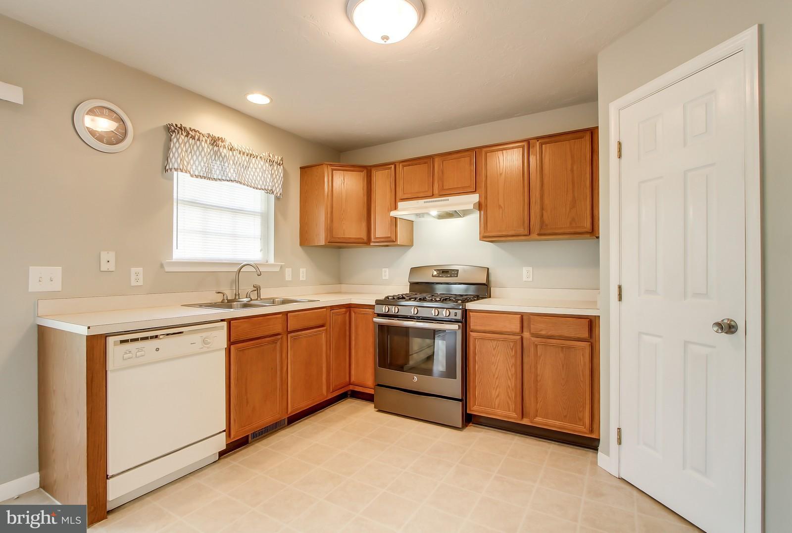 488 Pumping Station Road Hanover, PA 17331 - Photo 8 of 25