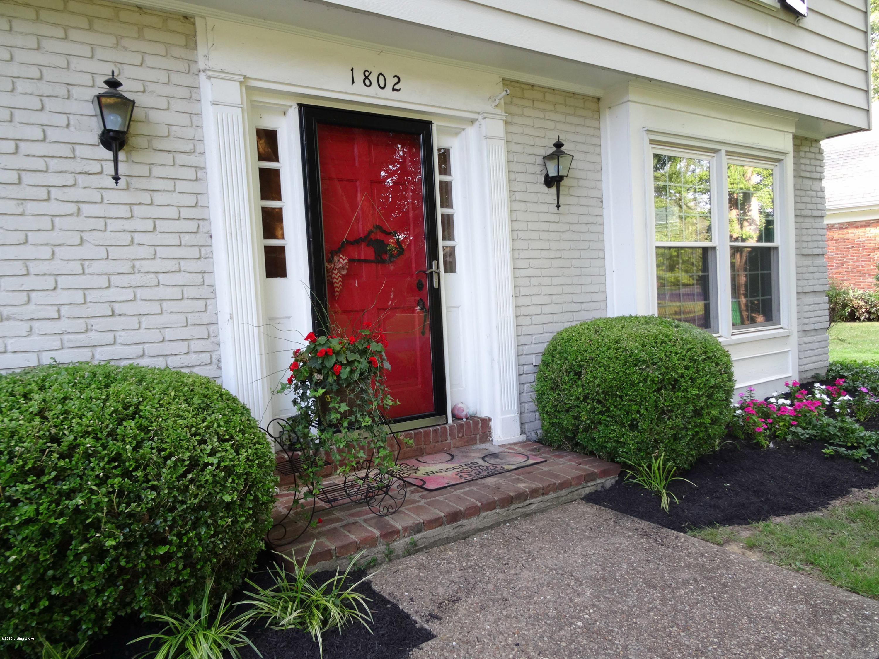 1802 Crossgate Lane Crossgate, KY 40222 - Photo 3 of 24 Front Door