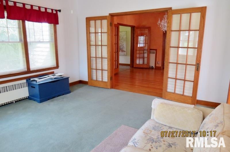 112 South Main Street Preston, IA 52069 - Photo 4 of 24 Gallery Image 4