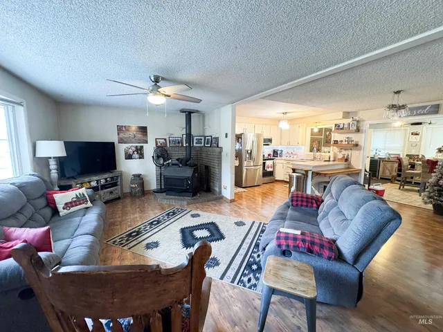 $425,000 | 15831 Richway Drive, Caldwell, ID 83607