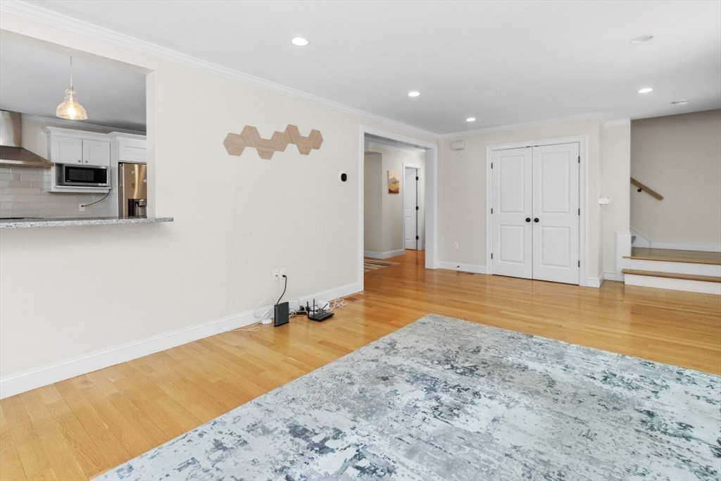 19 Everett Street, Unit 2 Waltham, MA 02453 - Photo 10 of 42