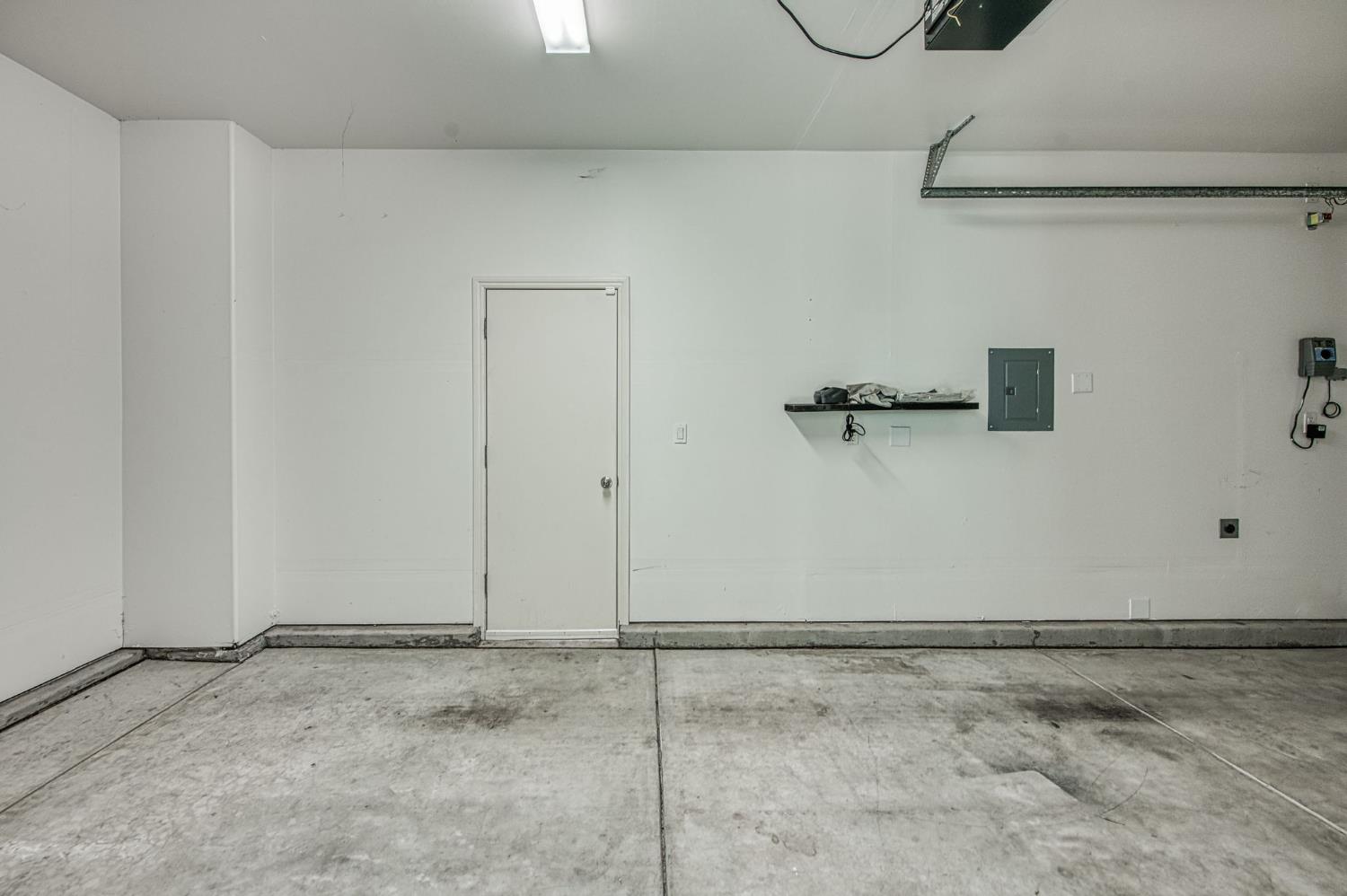 3752 Magnificent Way Clovis, CA 93619 - Photo 14 of 47