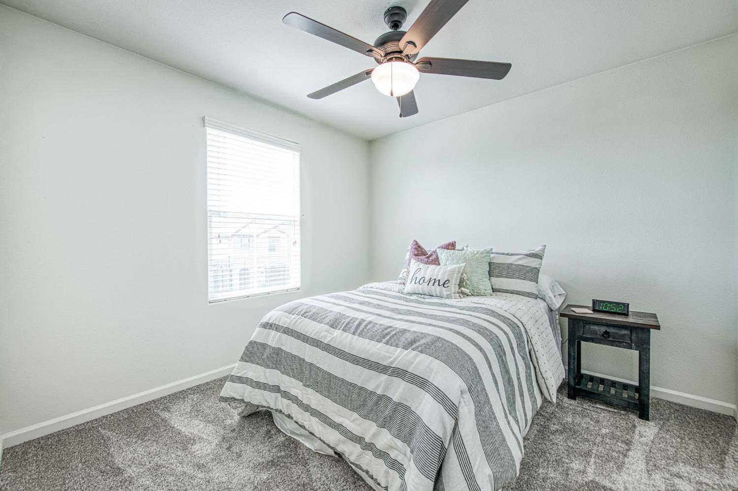 3752 Magnificent Way Clovis, CA 93619 - Photo 21 of 47