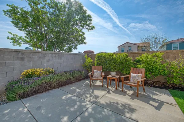 $395,000 | 3752 Magnificent Way, Clovis, CA 93619