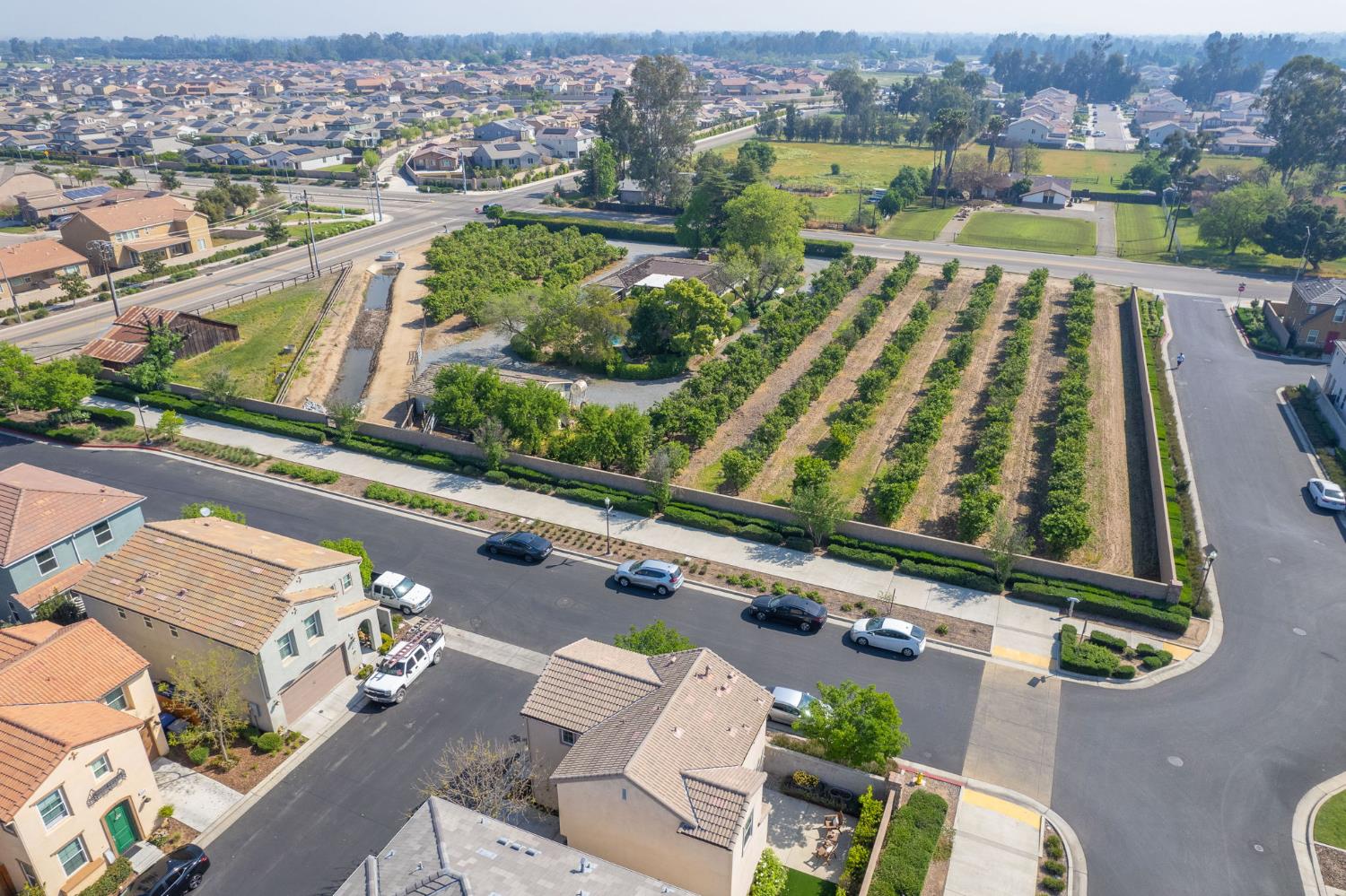 3752 Magnificent Way Clovis, CA 93619 - Photo 40 of 47