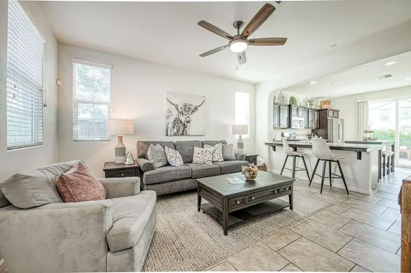 $395,000 | 3752 Magnificent Way, Clovis, CA 93619