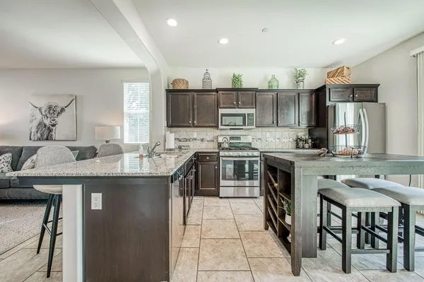 $395,000 | 3752 Magnificent Way, Clovis, CA 93619