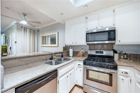 $749,999 | 16960 Algonquin Street, Unit 2104, Huntington Beach, CA 92649