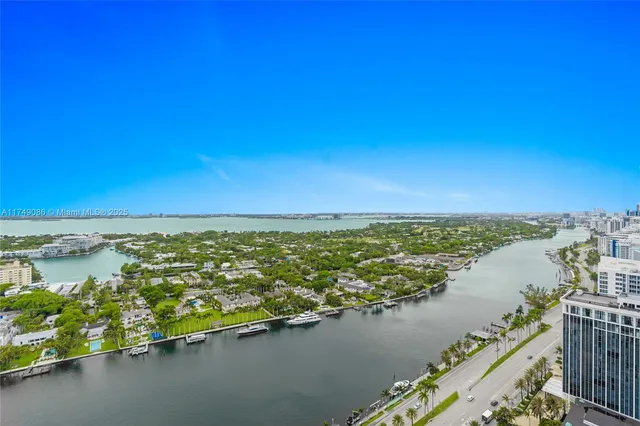 $1,889,000 | 4775 Collins Avenue, Unit 3505, Miami Beach, FL 33140