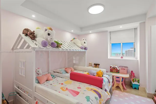 $1,889,000 | 4775 Collins Avenue, Unit 3505, Miami Beach, FL 33140