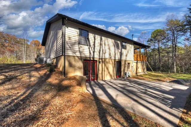 $448,400 | 569 No 20 Mine Road, McCaysville, GA 30555