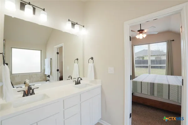 $299,000 | 1404 Rolling Brook Drive, Temple, TX 76502