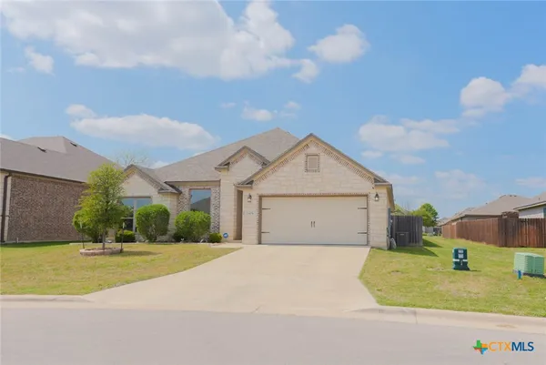$299,000 | 1404 Rolling Brook Drive, Temple, TX 76502