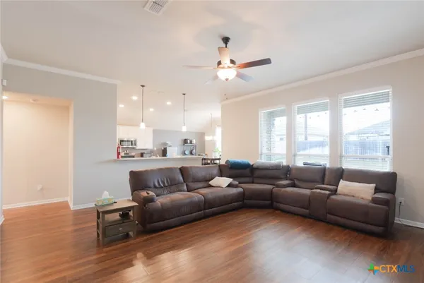 $299,000 | 1404 Rolling Brook Drive, Temple, TX 76502