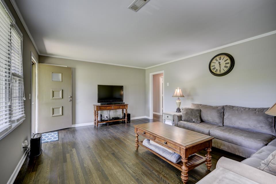 2027 Lake Road Greenbrier, TN 37073 - Photo 8 of 30