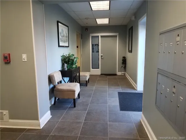 $2,000 | 19 Isaacs Street, Unit 406, Norwalk, CT 06850