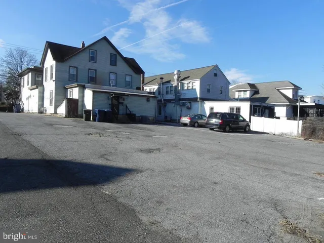 a view of a house with a big yard