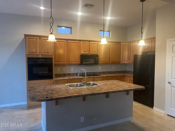 $2,995 | 3113 East Oriole Way, Chandler, AZ 85286