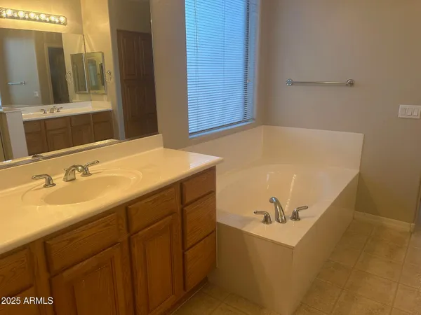 $2,995 | 3113 East Oriole Way, Chandler, AZ 85286