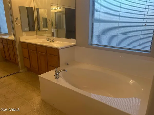 $2,995 | 3113 East Oriole Way, Chandler, AZ 85286