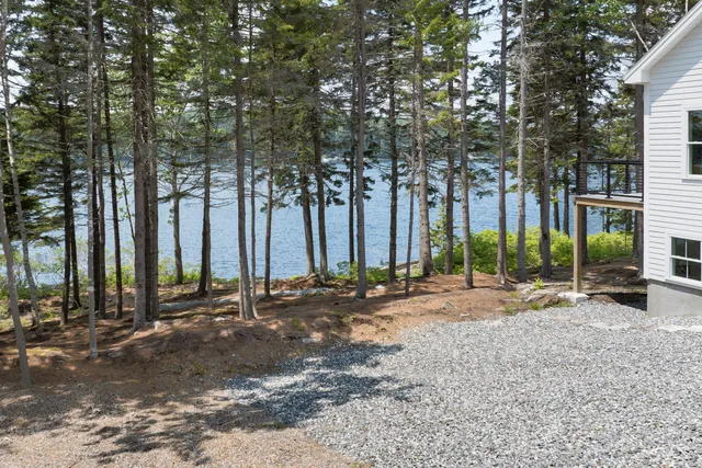 $1,495,000 | 12 Parthas Court, Harpswell, ME 04079