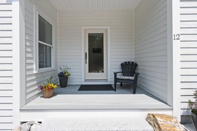 $1,495,000 | 12 Parthas Court, Harpswell, ME 04079