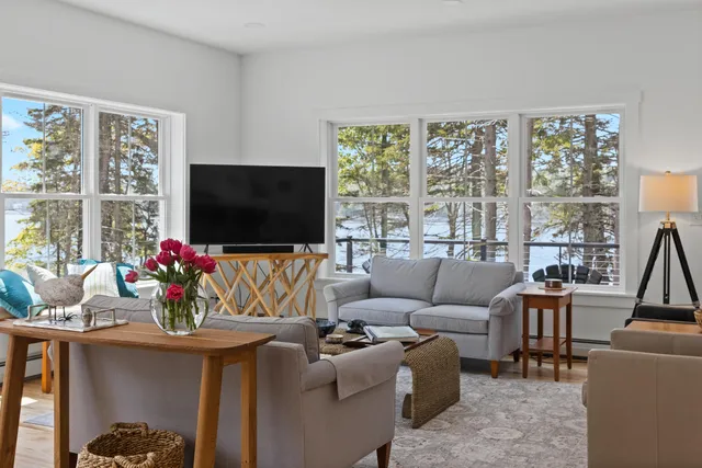 $1,495,000 | 12 Parthas Court, Harpswell, ME 04079