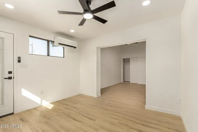 $489,900 | 2319 West Wethersfield Road, Phoenix, AZ 85029