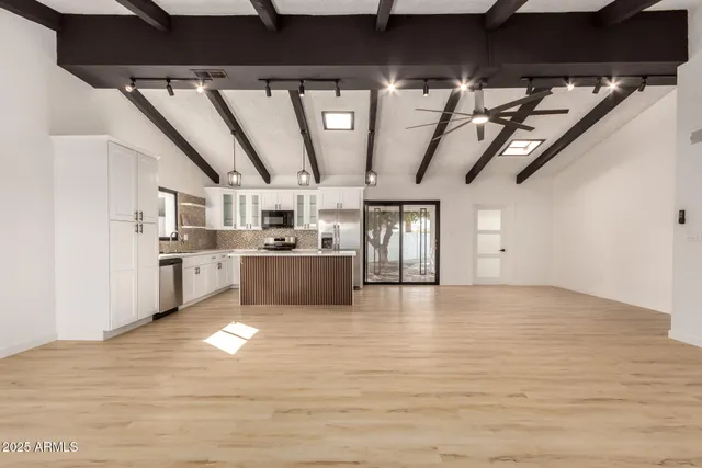 $489,900 | 2319 West Wethersfield Road, Phoenix, AZ 85029