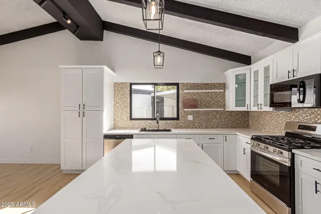 $489,900 | 2319 West Wethersfield Road, Phoenix, AZ 85029