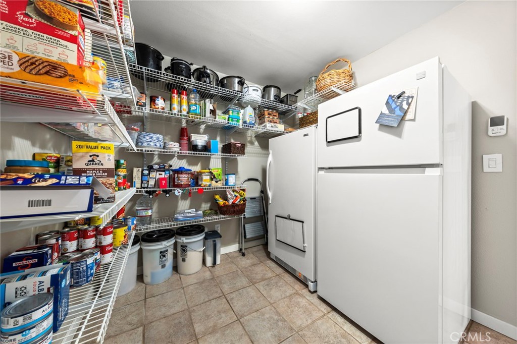 34423 Desert Road Acton, CA 93510 - Photo 18 of 53 a utility room with dryer and washer