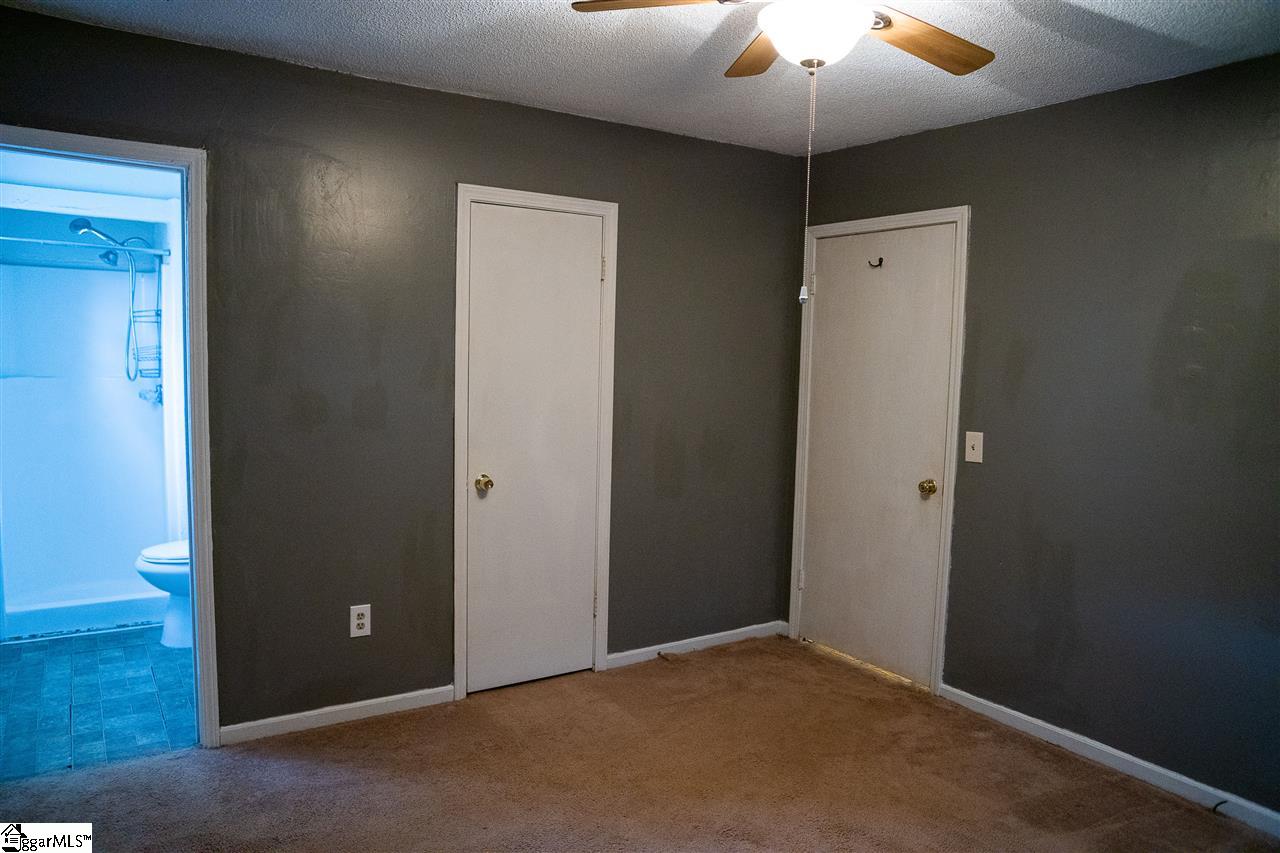 212 Rotterdam Road Easley, SC 29640 - Photo 13 of 19