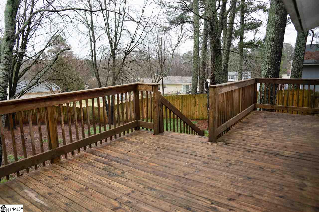 212 Rotterdam Road Easley, SC 29640 - Photo 3 of 19
