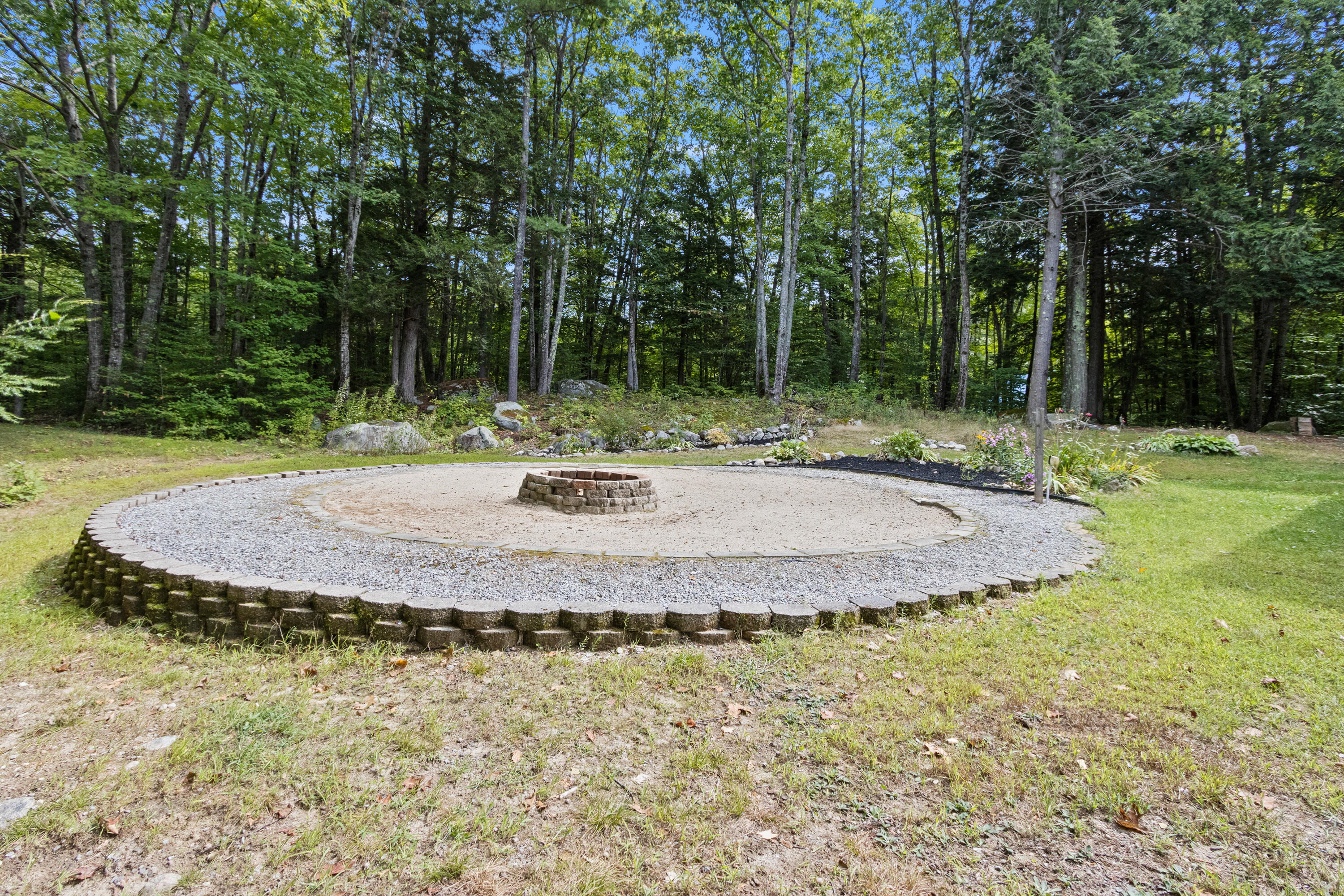 452 North Raymond Road Poland, ME 04274 - Photo 6 of 35 20250908PC-71015