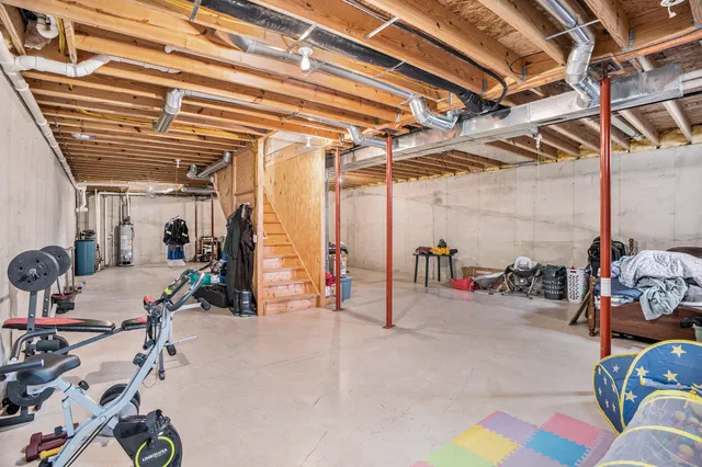 $259,900 | 12100 Dylan Lane, Parma, MI 49269