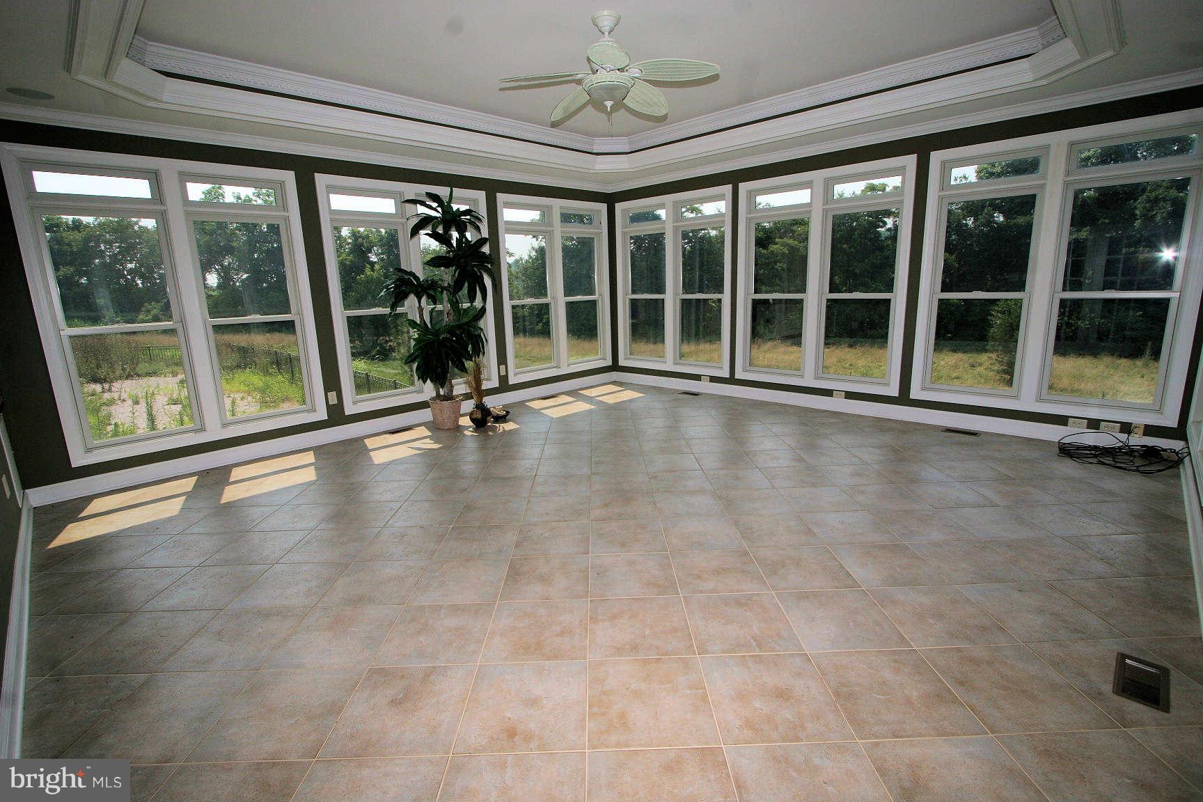 13606 Poplar Grove Road Hagerstown, MD 21742 - Photo 11 of 30 Interior General