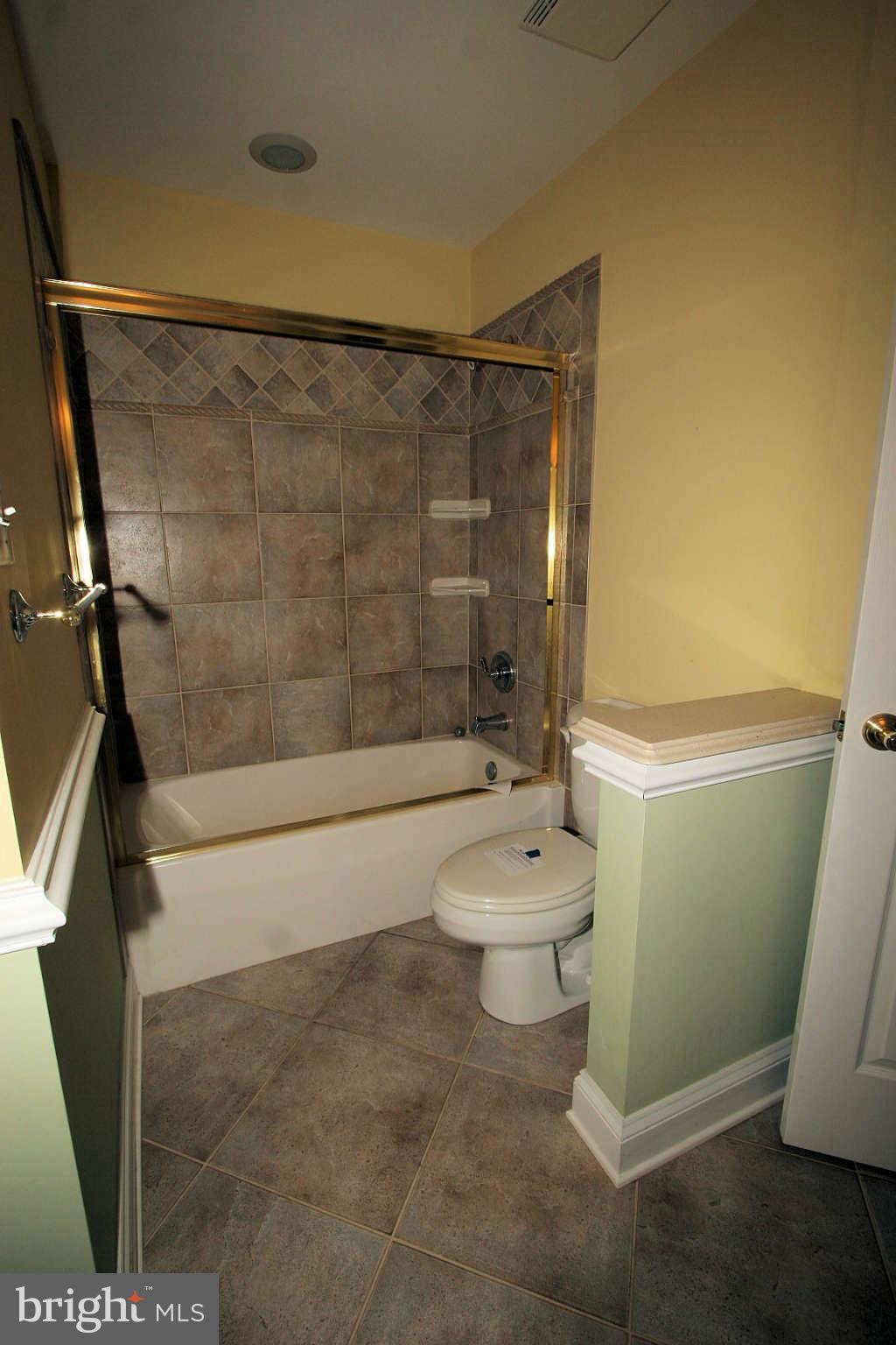 13606 Poplar Grove Road Hagerstown, MD 21742 - Photo 10 of 30 Bath