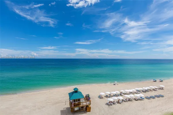 $20,700 | 16001 Collins Avenue, Unit 3201, Sunny Isles Beach, FL 33160