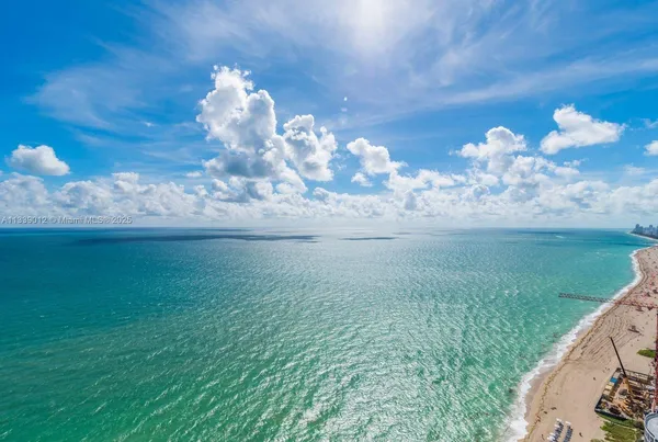 $20,700 | 16001 Collins Avenue, Unit 3201, Sunny Isles Beach, FL 33160