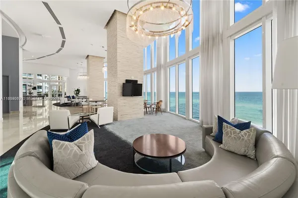 $20,700 | 16001 Collins Avenue, Unit 3201, Sunny Isles Beach, FL 33160